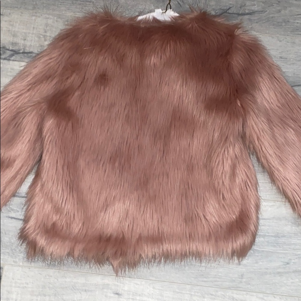 Pink fur jacket - Picture 5 of 5